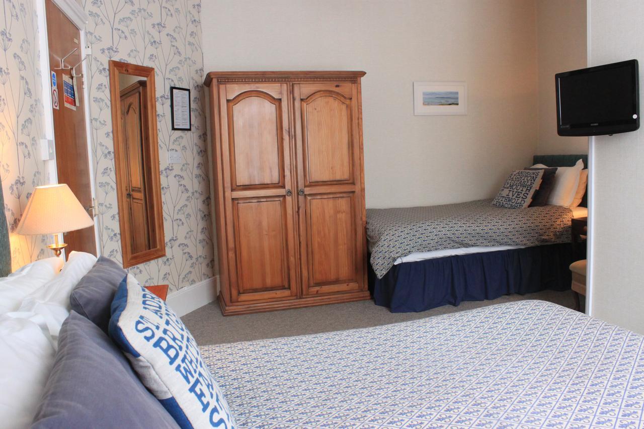 The Collingdale Guest House Ilfracombe Δωμάτιο φωτογραφία